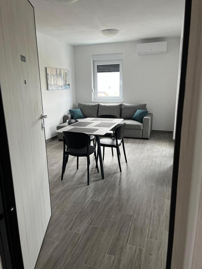 Irene No.2 Apartma